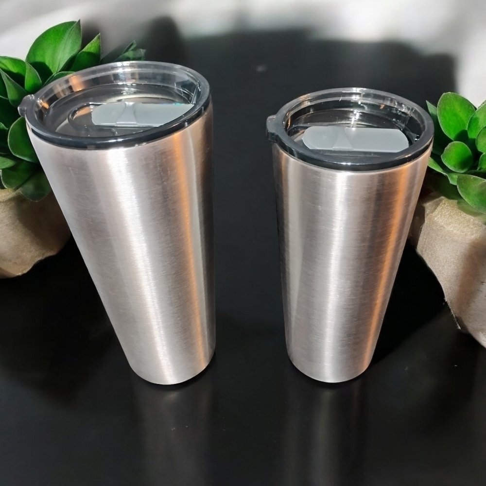 NEW (2) Slim Stainless Steel Tumblers. Double Walled Vacuum Insulated 32 & 22 OZ - Picture 9 of 10